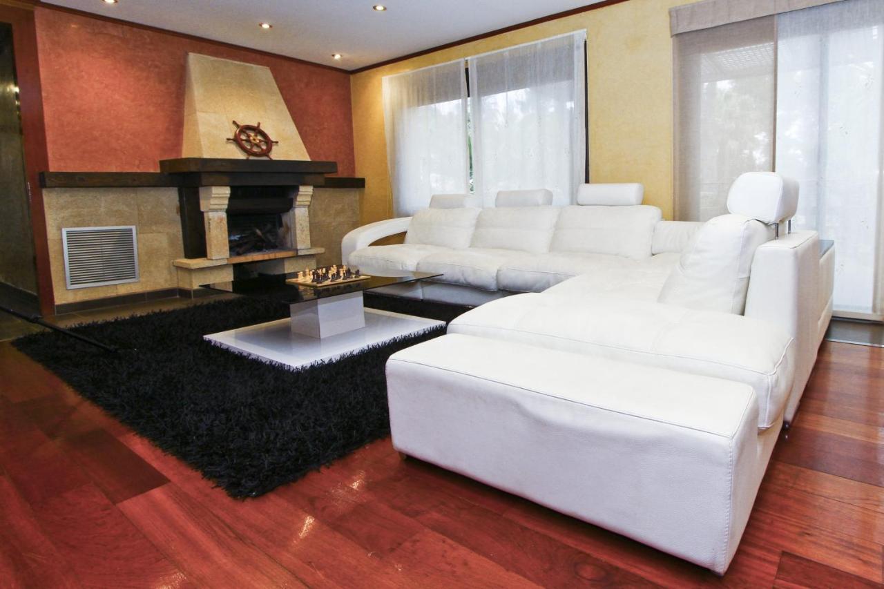 New Play Lake Villa Salou Extérieur photo