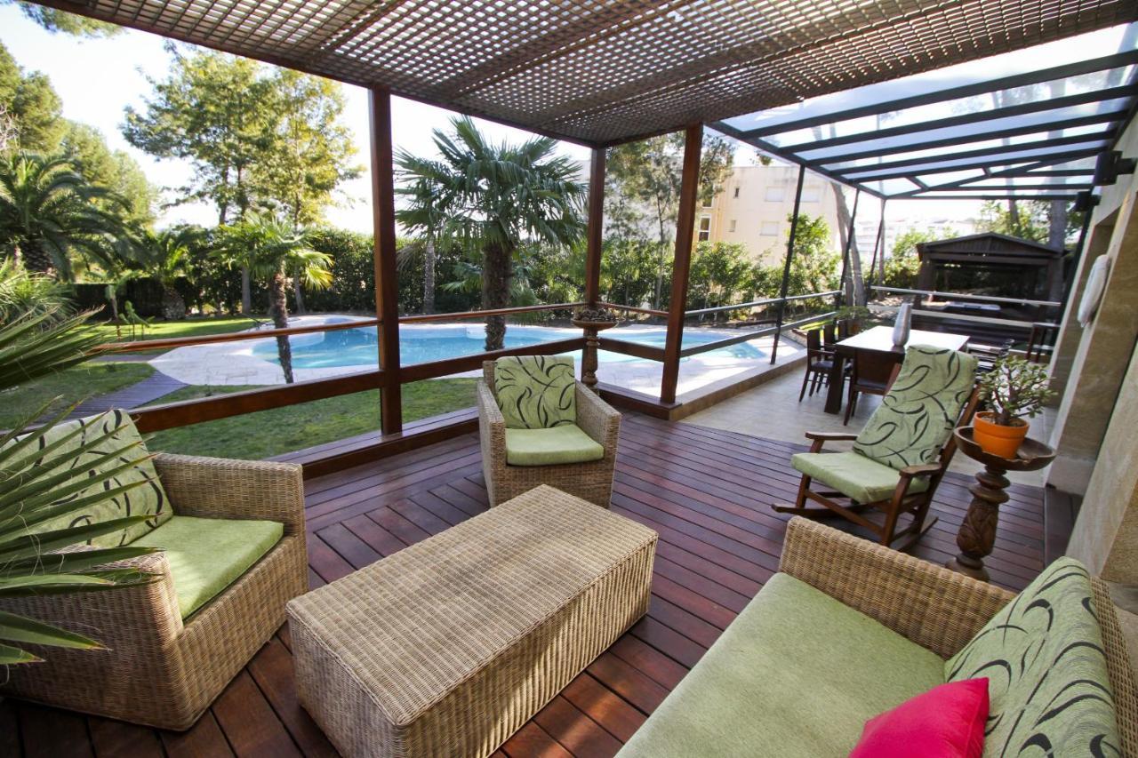 New Play Lake Villa Salou Extérieur photo