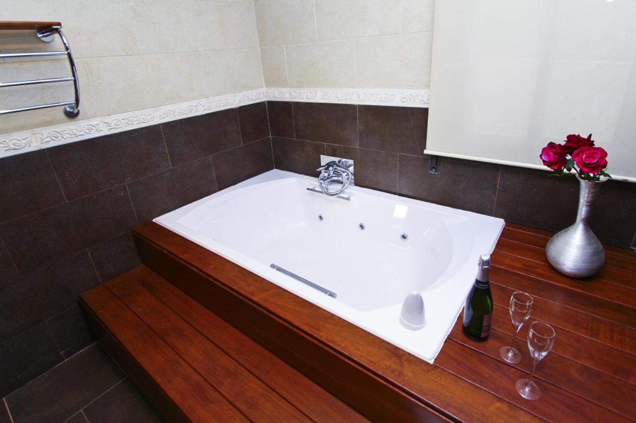 New Play Lake Villa Salou Extérieur photo